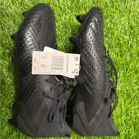 Adidas Predator Accuracy.1 SG Soccer Cleats Men's Size 7 GW4581 Black - Picture 1 of 4
